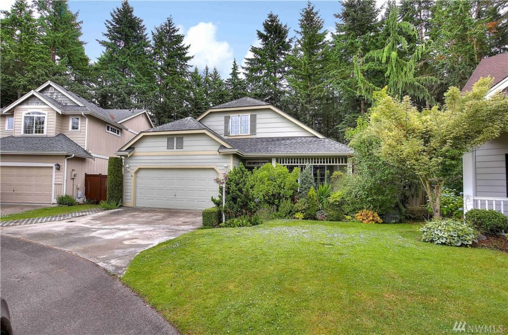 Your Very Own Private Oasis Awaits in Puyallup’s Gem Heights